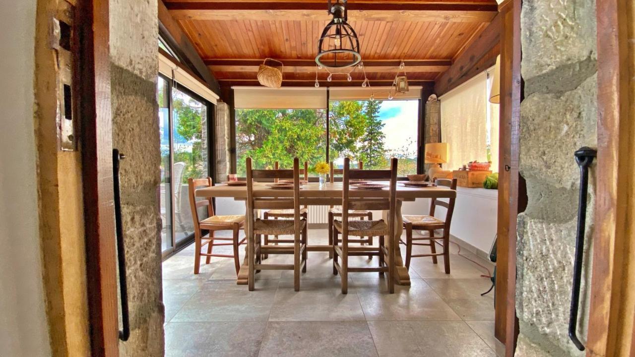 La Joannassiene, Maison Ardechoise De Caractere Buitenkant foto